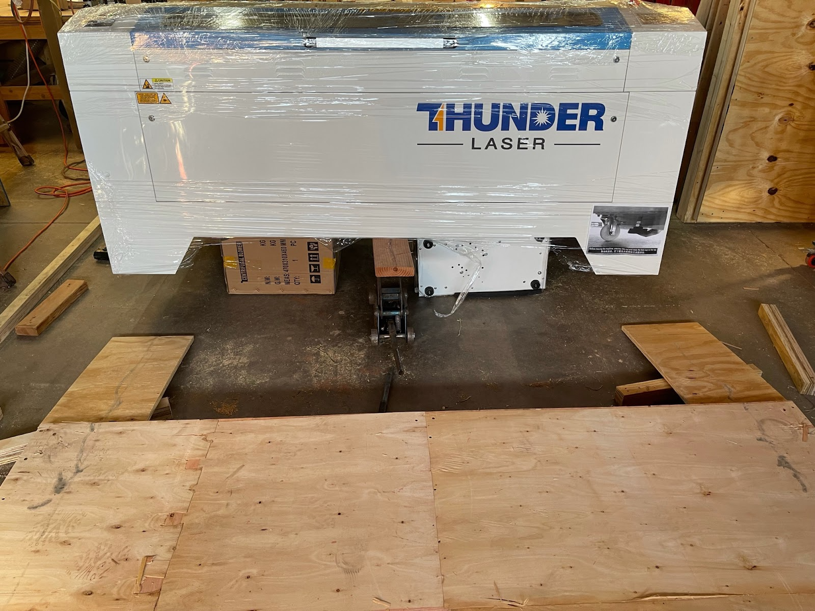 Nova63 Honeycomb Bed – Thunder Laser USA